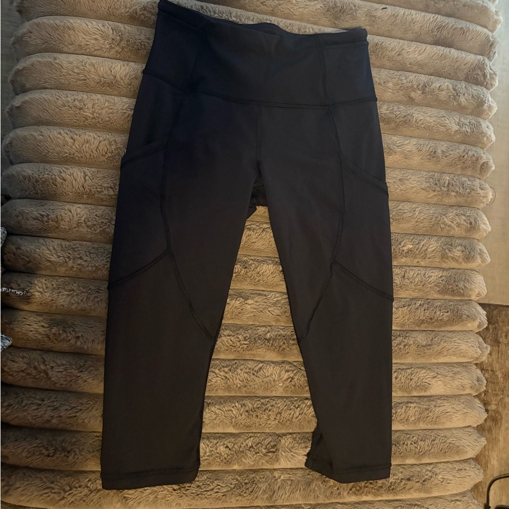 Lululemon Capri leggings